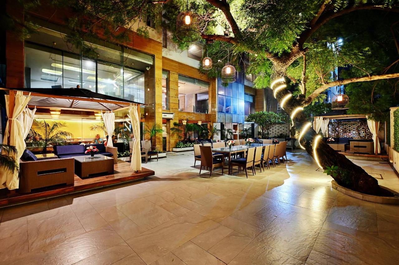 Quality Inn גורגאון מראה חיצוני תמונה
