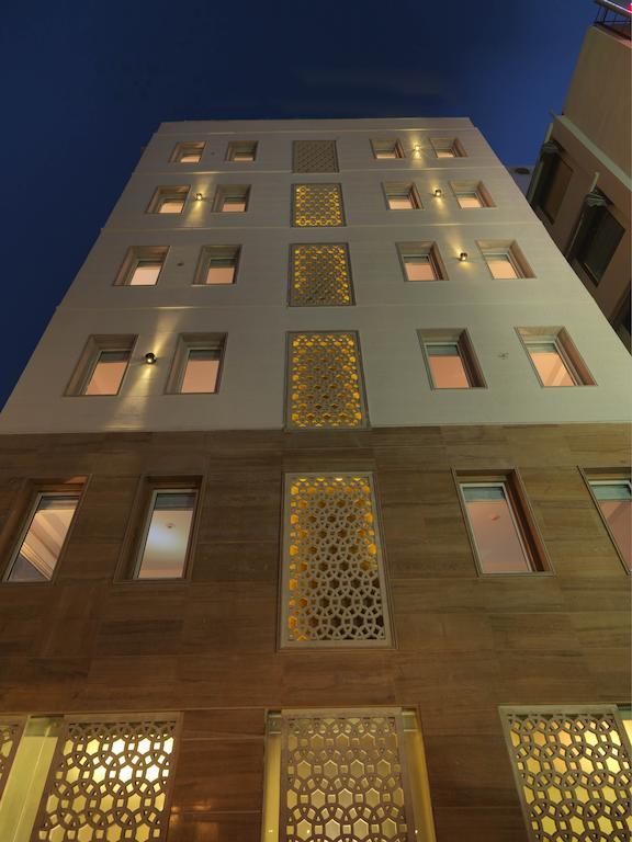 Quality Inn גורגאון מראה חיצוני תמונה